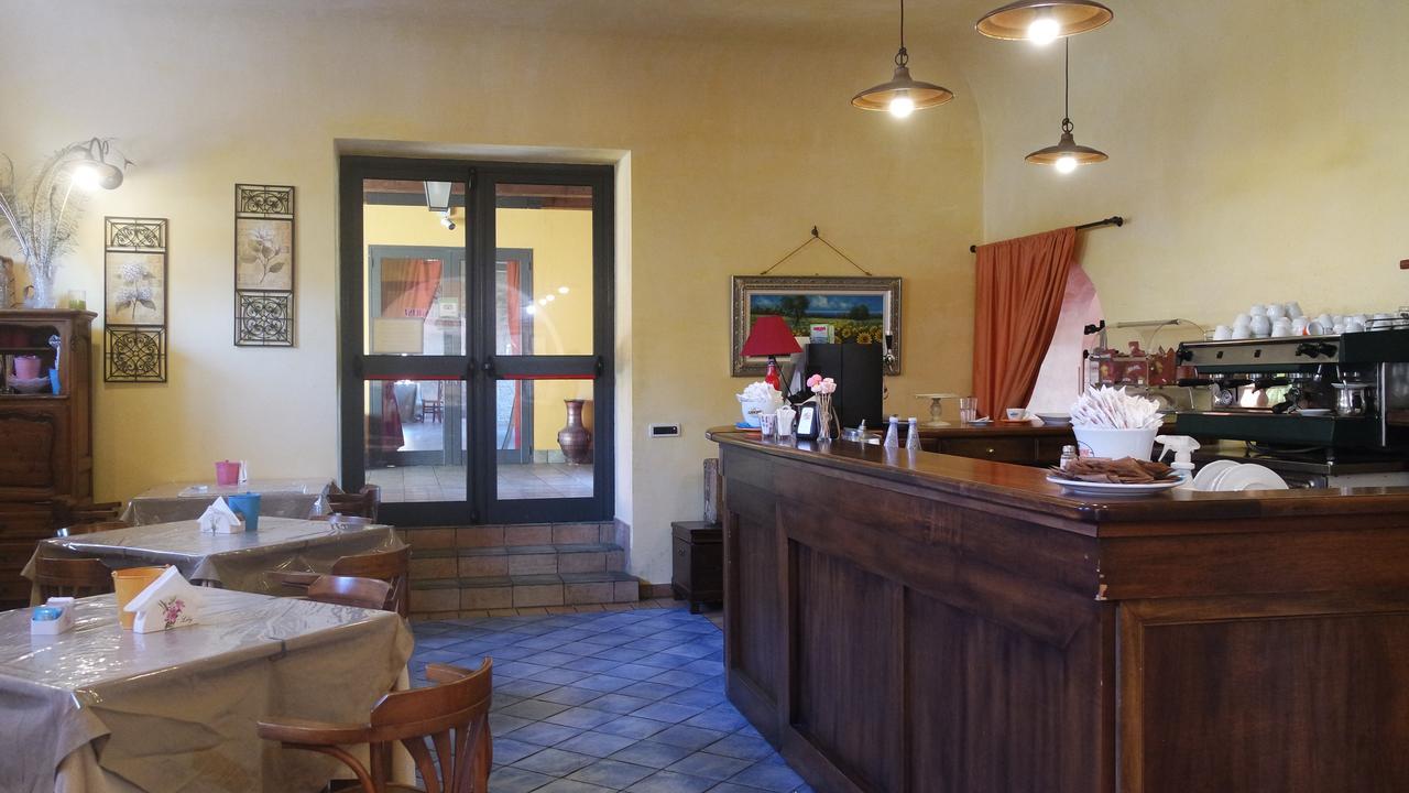 Gasthaus Agriturismo Masseria I Risi SantʼEufemia Lamezia Exterior foto